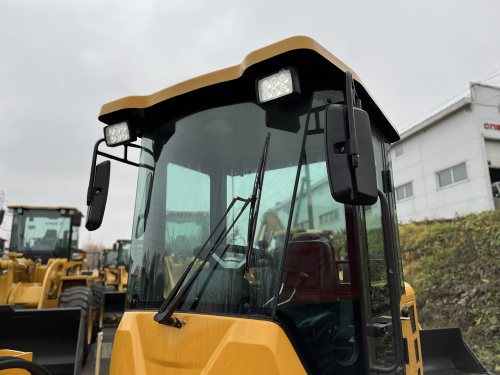 фронтальный погрузчик builder zl18