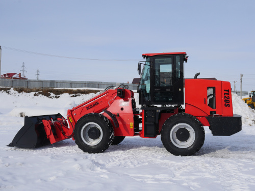 телескопический погрузчик builder tl20s