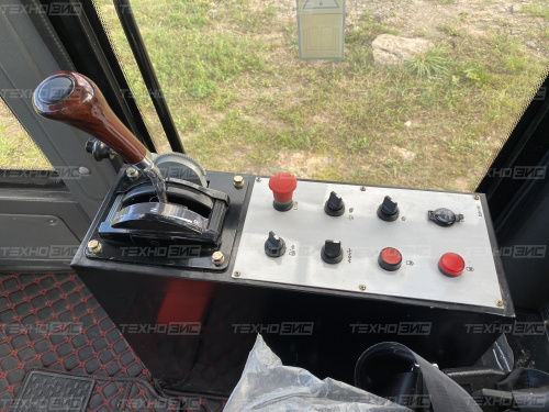 грунтовый каток xgma xg618h