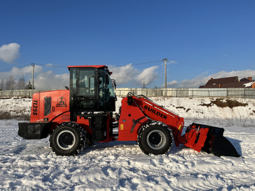 телескопический погрузчик builder tl25s