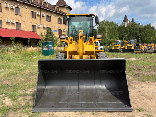 фронтальный погрузчик xgma xg936n